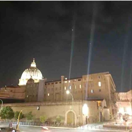 ローマLe Bomboniere Di San Pietroアパートメント エクステリア 写真